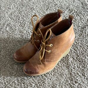 Sperry leather wedges